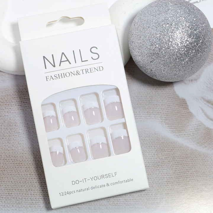 Glänzendes French Tip Press-On Nagel Set Karnz