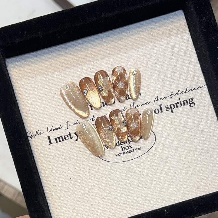 Glamouröse, mit Strass besetzte Press-On Nagelset