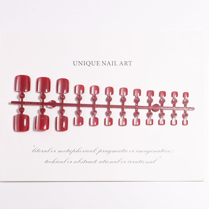 Einzigartige Press-On Nagelkunst Karnz