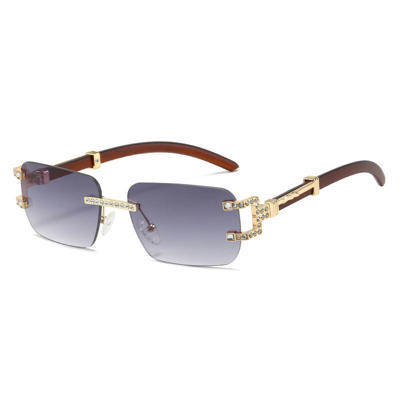Damen Designer-Sonnenbrille mit einzigartigem Schmuckdetail Karnz