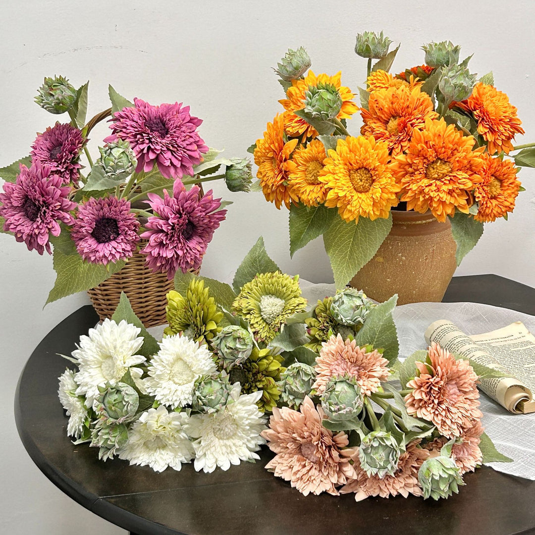 Künstlerischer Kunstblumenstrauß
