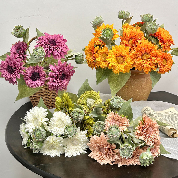 Künstlerischer Kunstblumenstrauß
