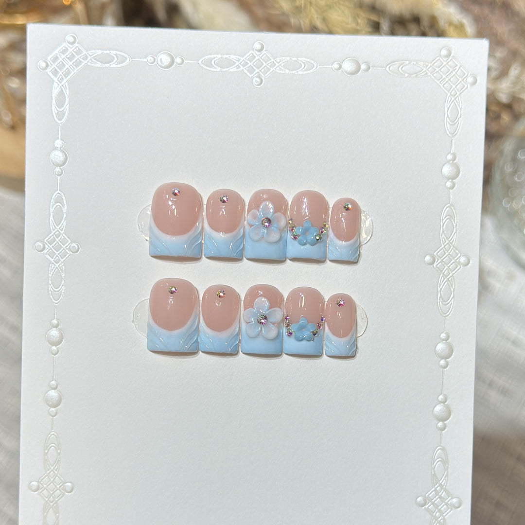 Floral Fantasy Press-On Nail Art Set Karnz
