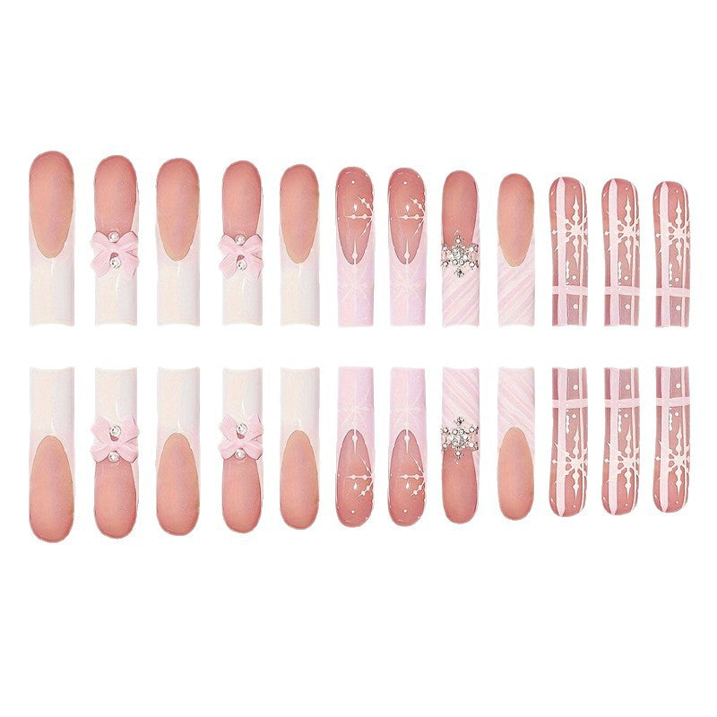 Glamouröses Holiday Press-On Nail Set Karnz