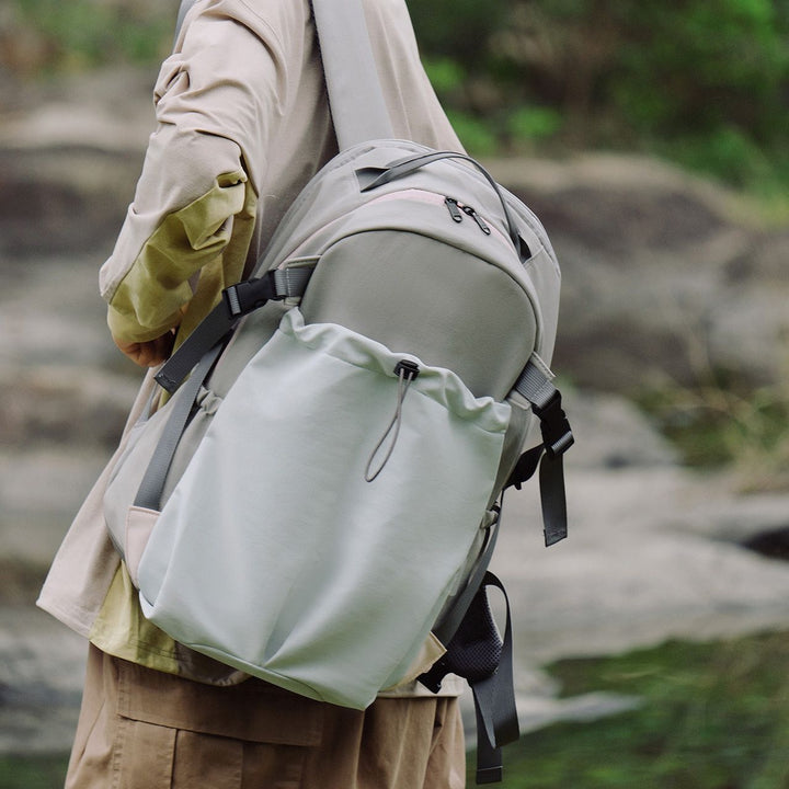Funktioneller Rucksack mit Intelligentem Stauraumkonzept Karnz