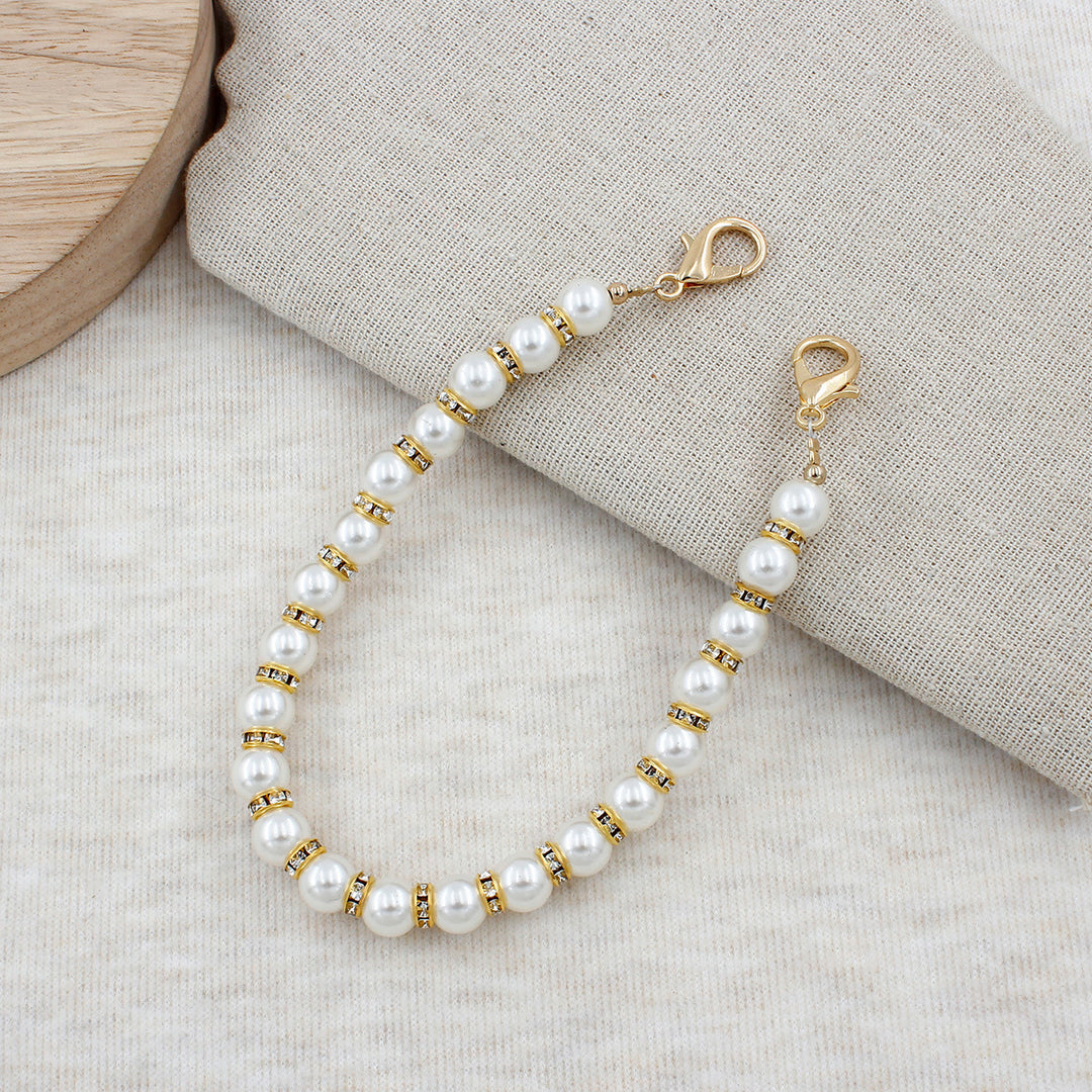 Elegantes Perlenaccessoire Karnz