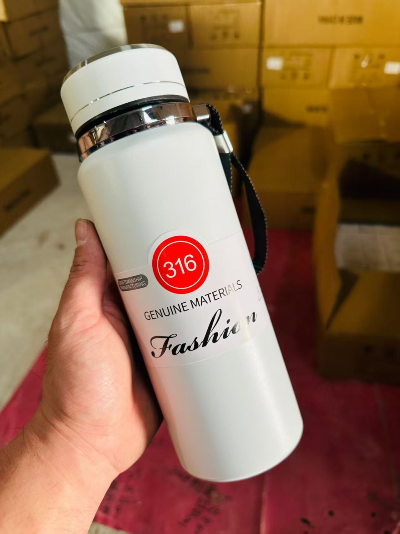 Damen Isolier-Trinkflasche aus hochwertigem Edelstahl Karnz