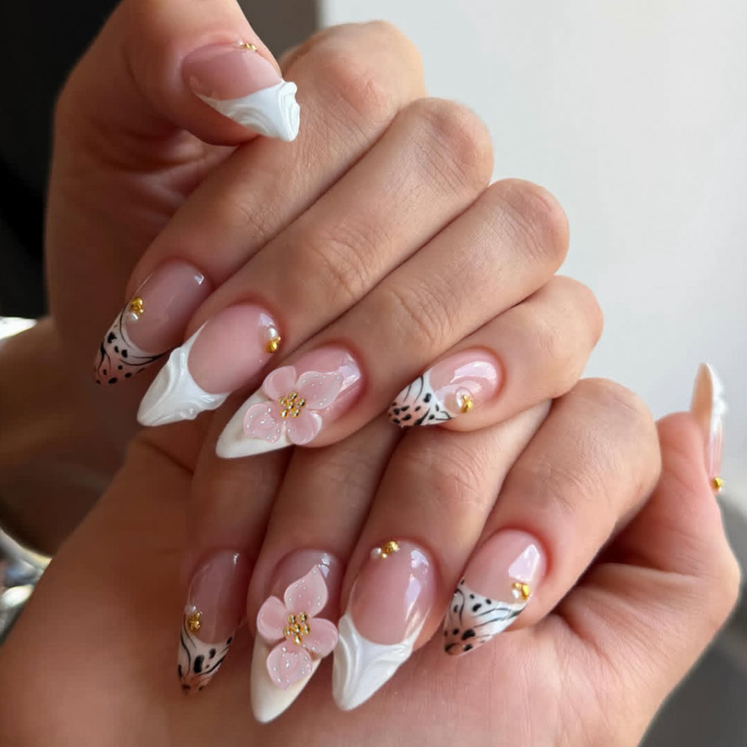 Artistic Nail Art Karnz