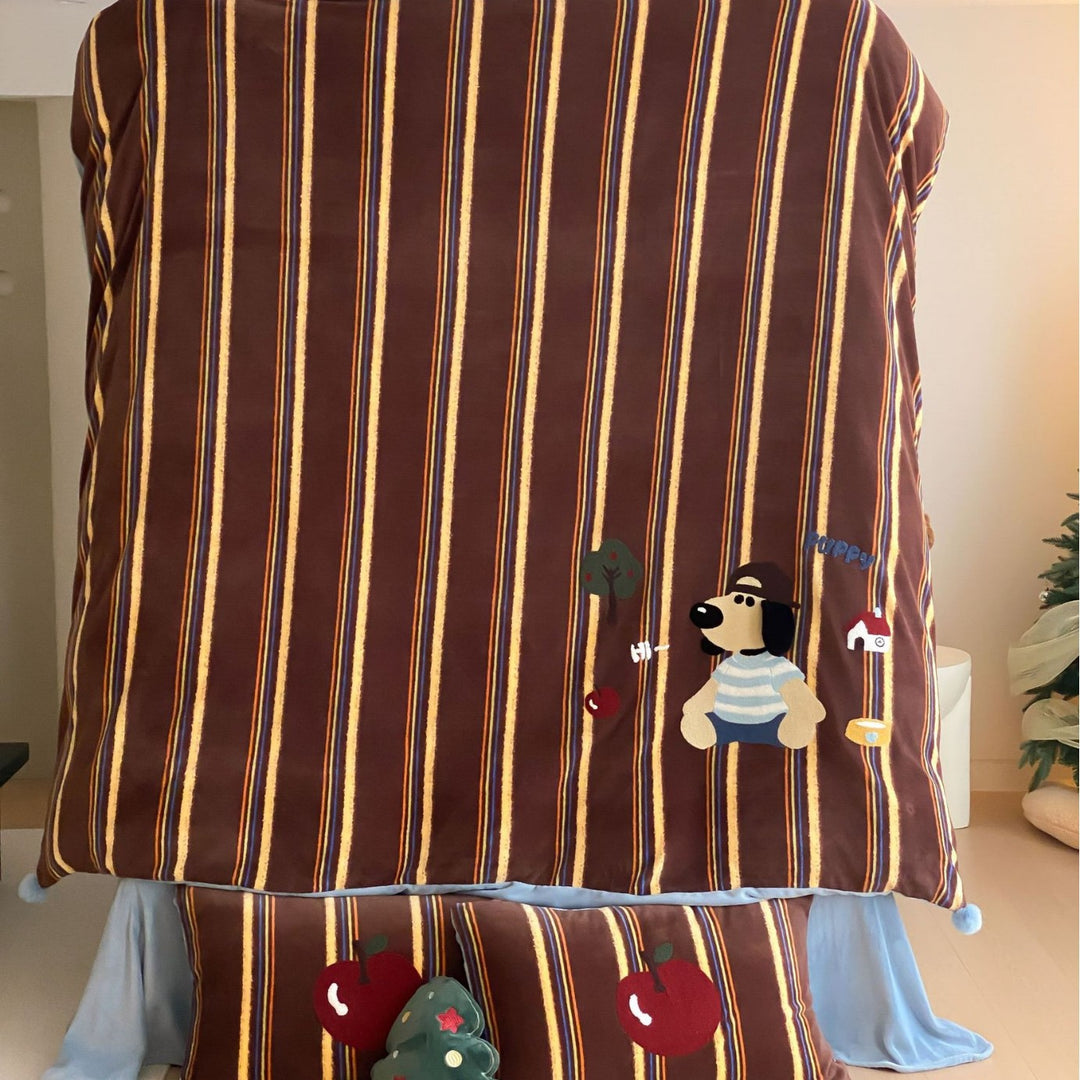Kinder-Bettwäschegarnitur im Retrostreifenlook mit applizierten Motivpatches