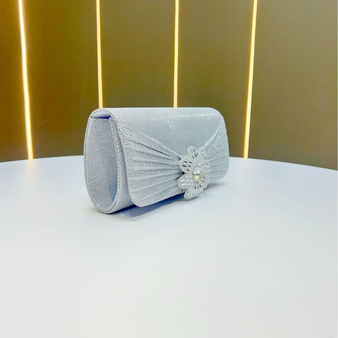 Dekorativer Strassblumen Abend-Clutch