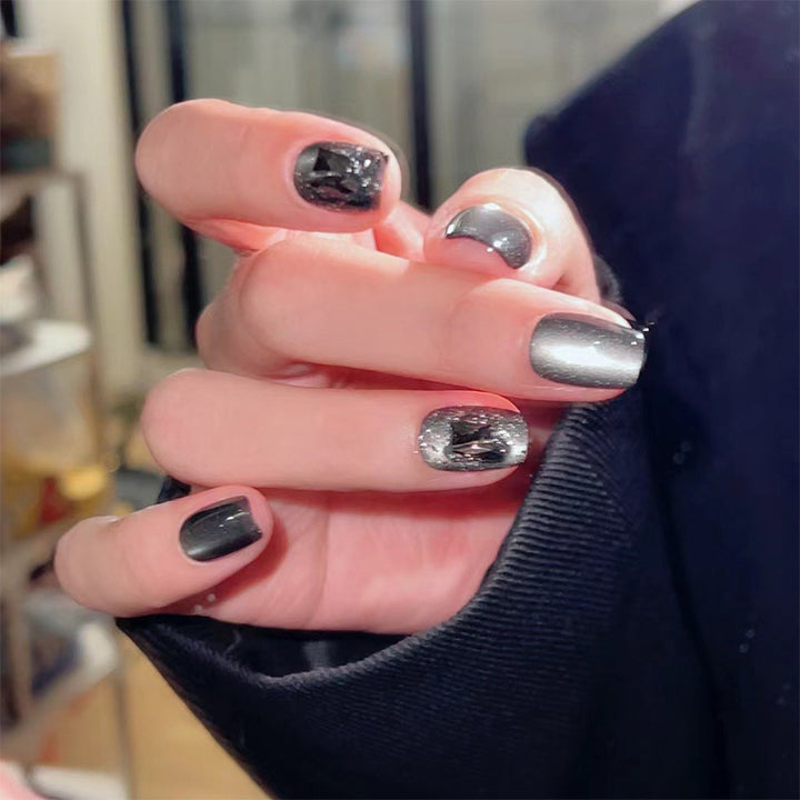 Glamouröse Nageldesigns Karnz