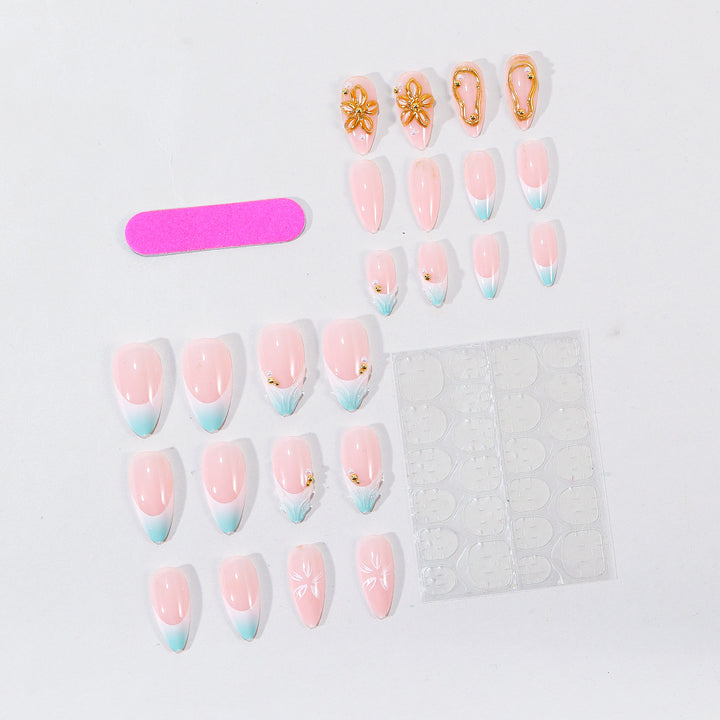 Elegantes florales Nagelkunst-Set Karnz