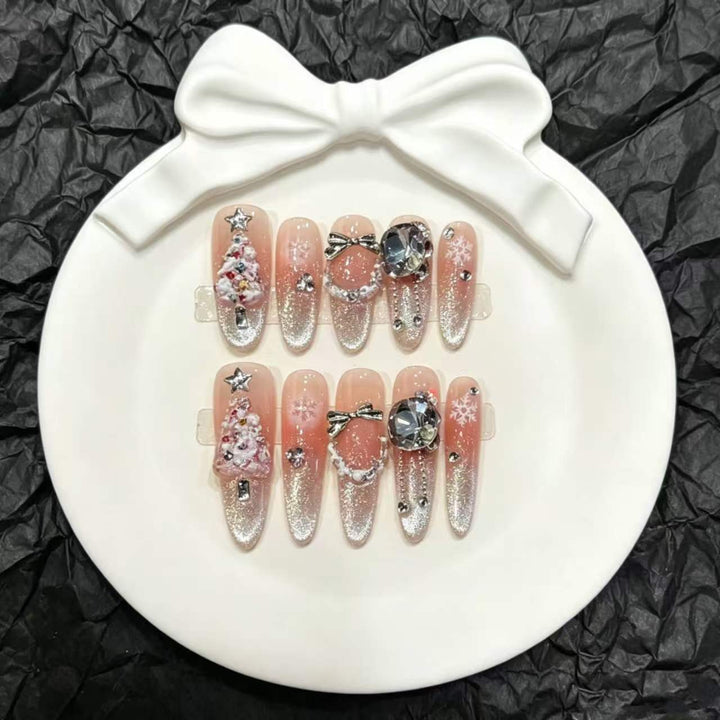 Festliches Press-On Nagelkunst-Set mit dekorativen Weihnachten Akzenten