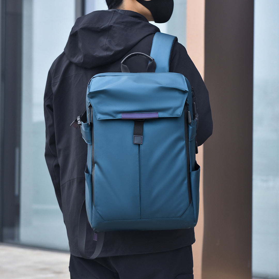 Sleek Urban Funktionaler Rucksack Karnz