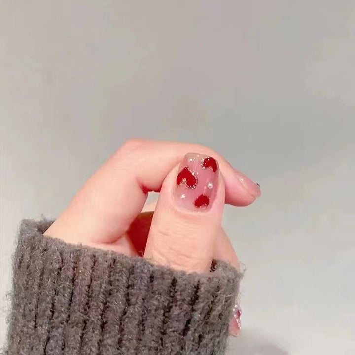 Künstlerisches Herz-Themen Press-On Nagelset