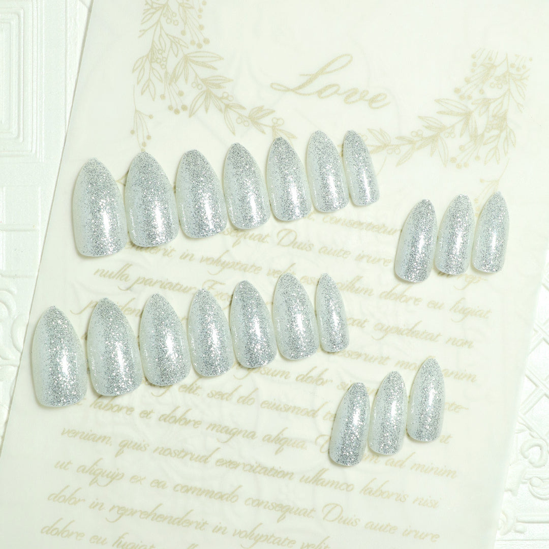 Sparkling Glamour Stiletto Press-On Nails Karnz