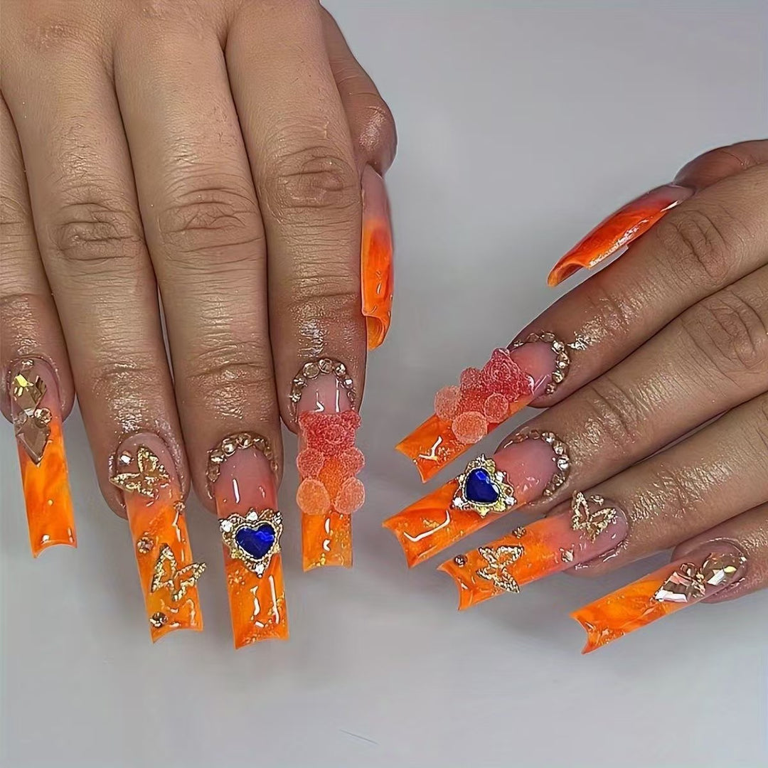 Glamouröse Künstlerische Press-On Nagelverlängerungen Karnz