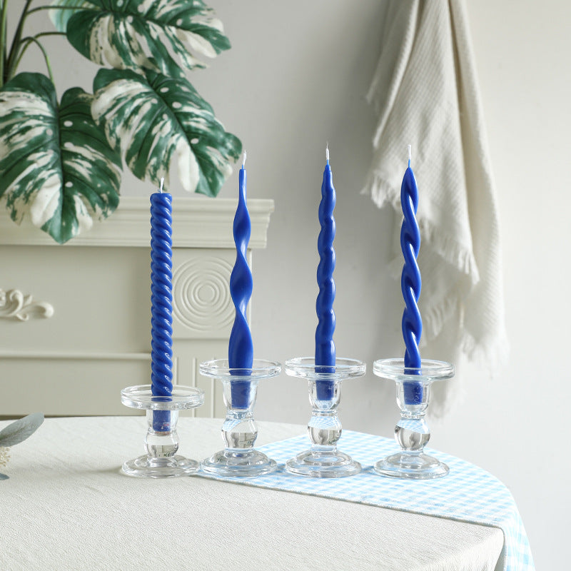 Skulpturales Ribbon-Twist Taper Kerzen Set