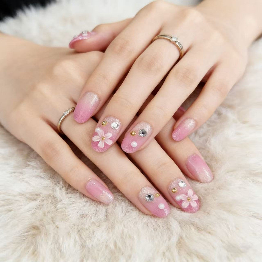 Blumige Glitzer Press-On Nagelkunst