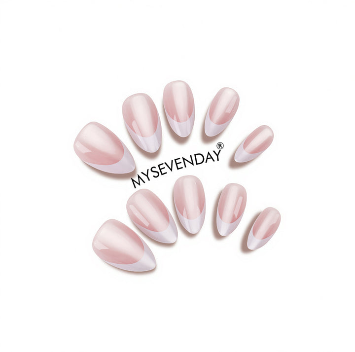 Elegante French Tip Press-On Nagelkunst Karnz