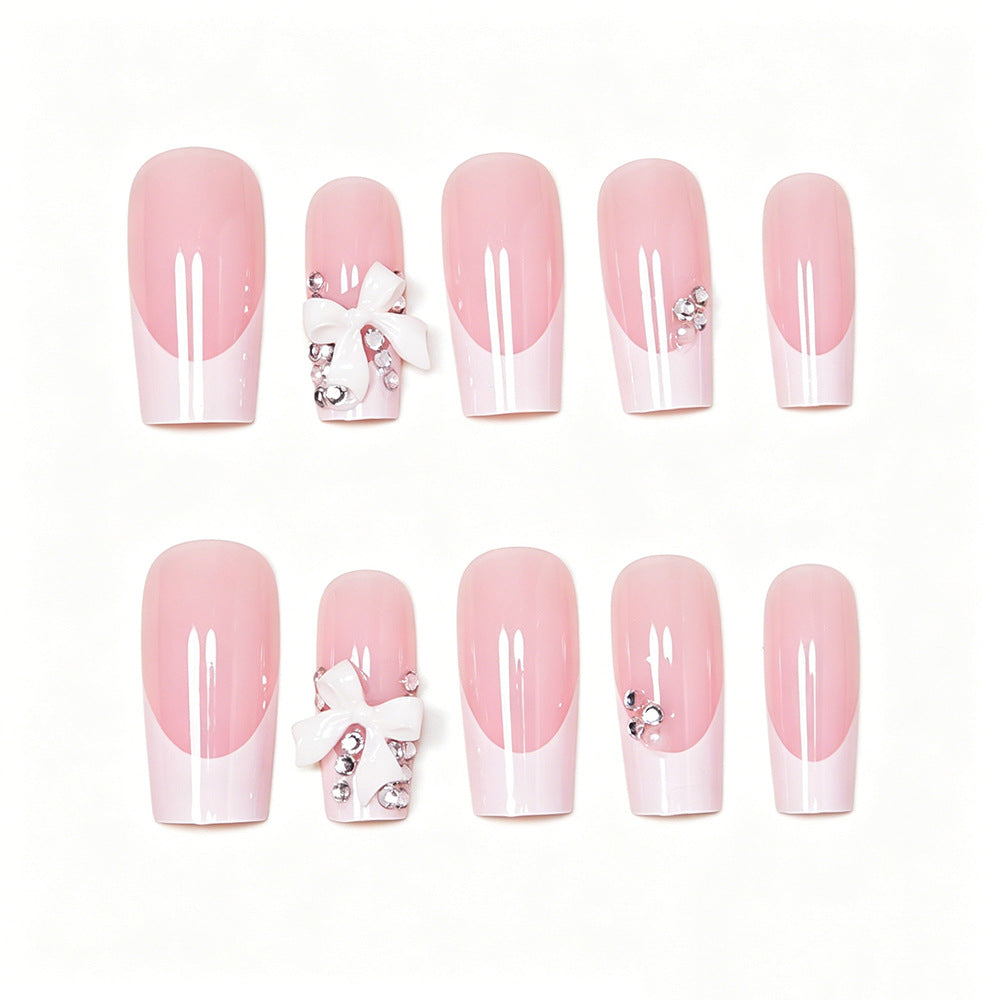 Elegante französische Spitzen Nagelkunst Verlängerungen Karnz