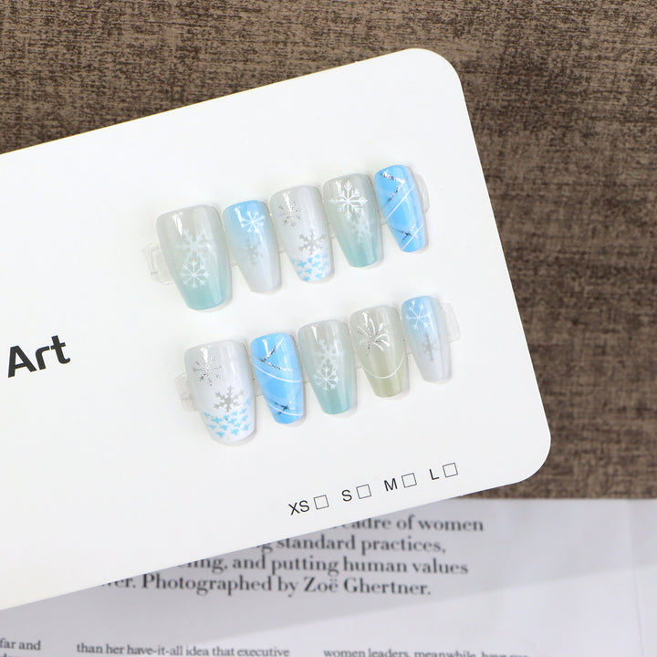 Dekorative Nagelkunst Karnz