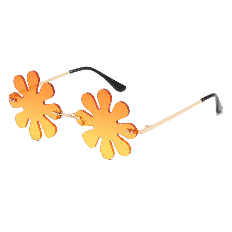 Damen Verspielte Blumen-Sonnenbrille mit stilvollem Metallrahmen Karnz