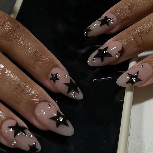 Stern-beschmückte Stiletto-Nagelkunst-Erweiterungen Karnz