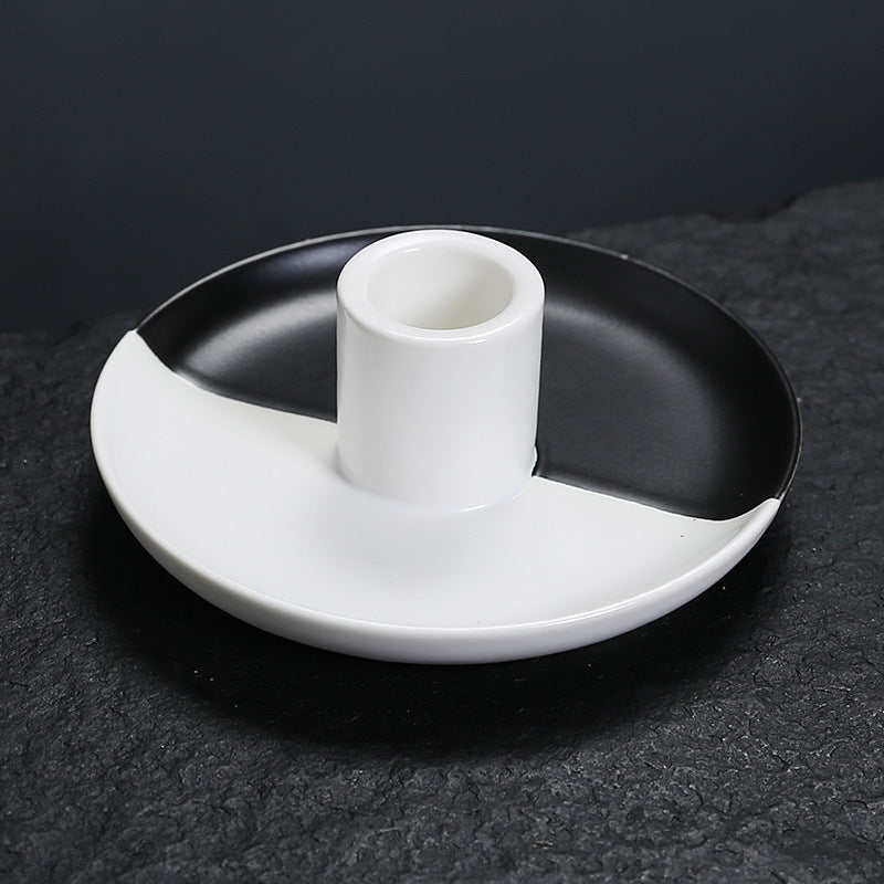 Minimalistischer Keramischer Räucherstäbchenhalter