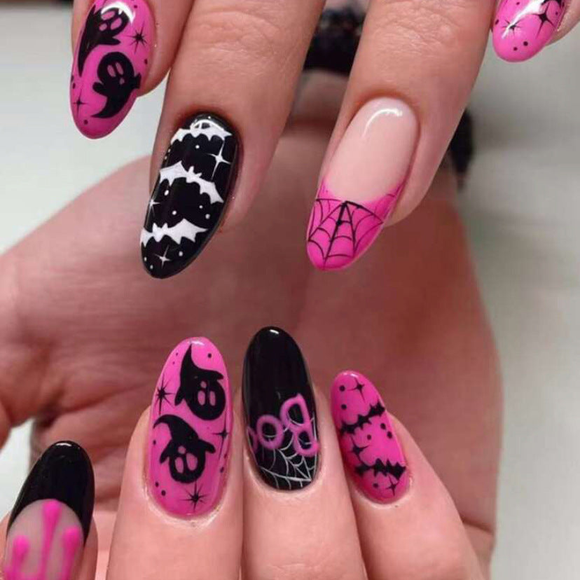 Künstlerisches Abstract Press-On Nagelset Karnz