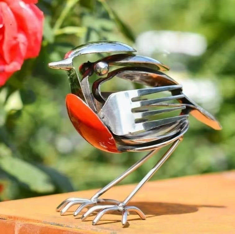 Dekorative Gartenvogelskulptur Karnz