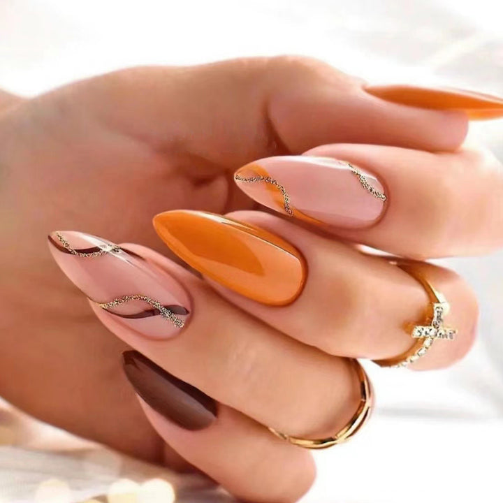 Premium Stilvolle Nagelkunst