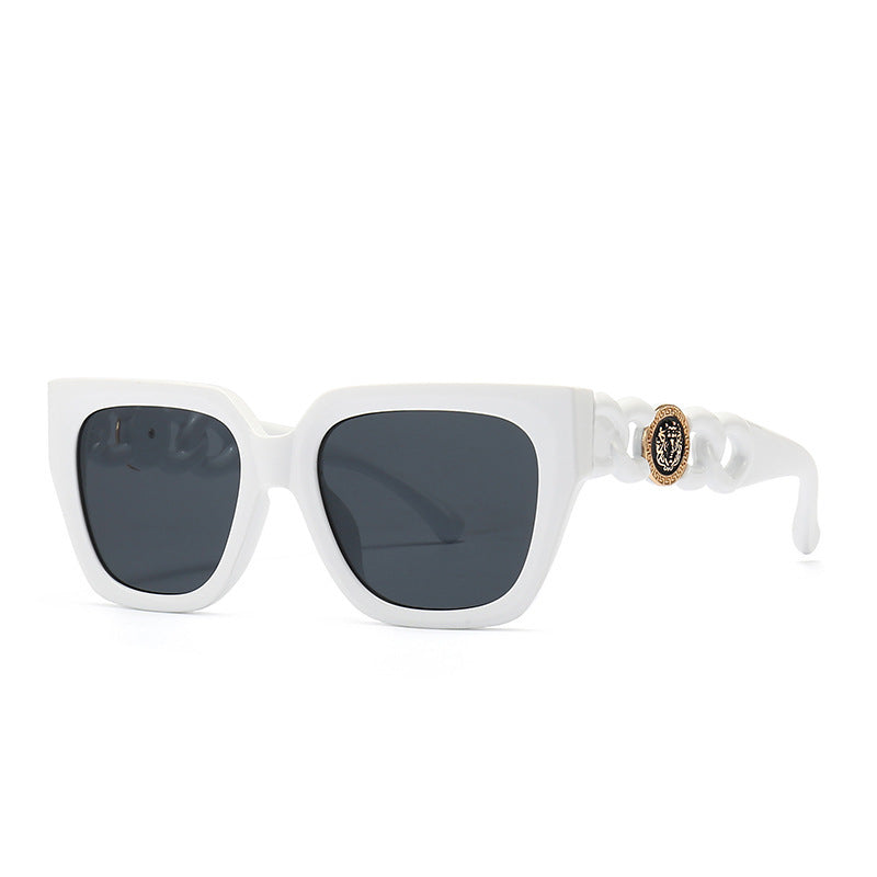 Damen oversized Sonnenbrille mit luxuriösen Kettenakzenten Karnz