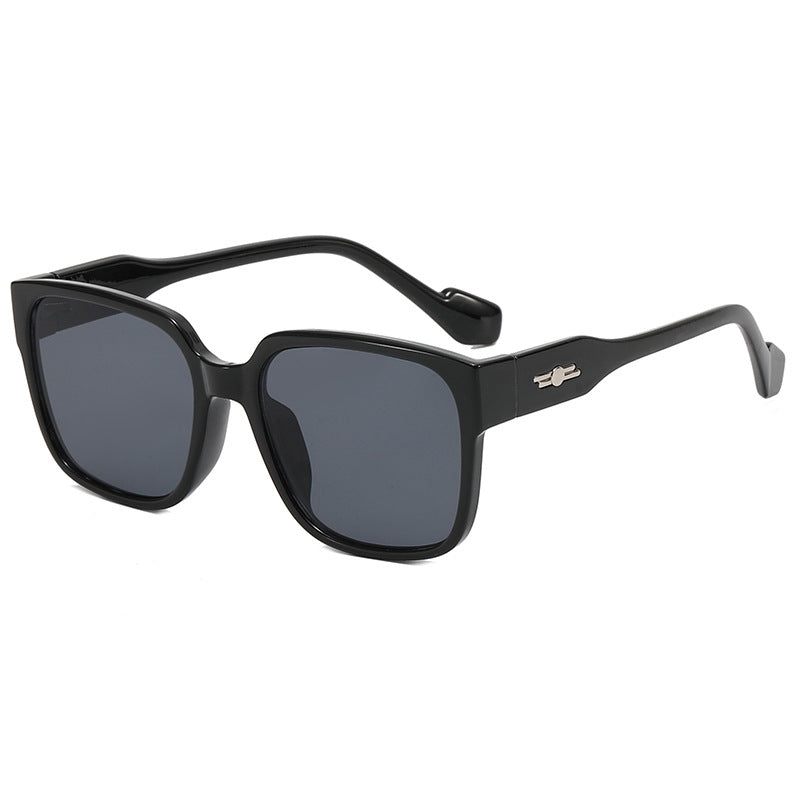 Damen modische Brillenfassung mit elegantem Design Karnz