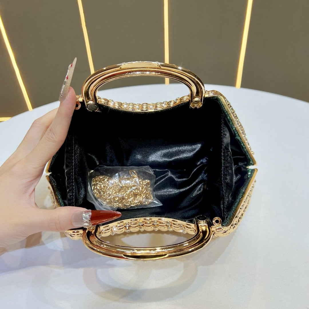 Strass-besetzte Abendhandtasche