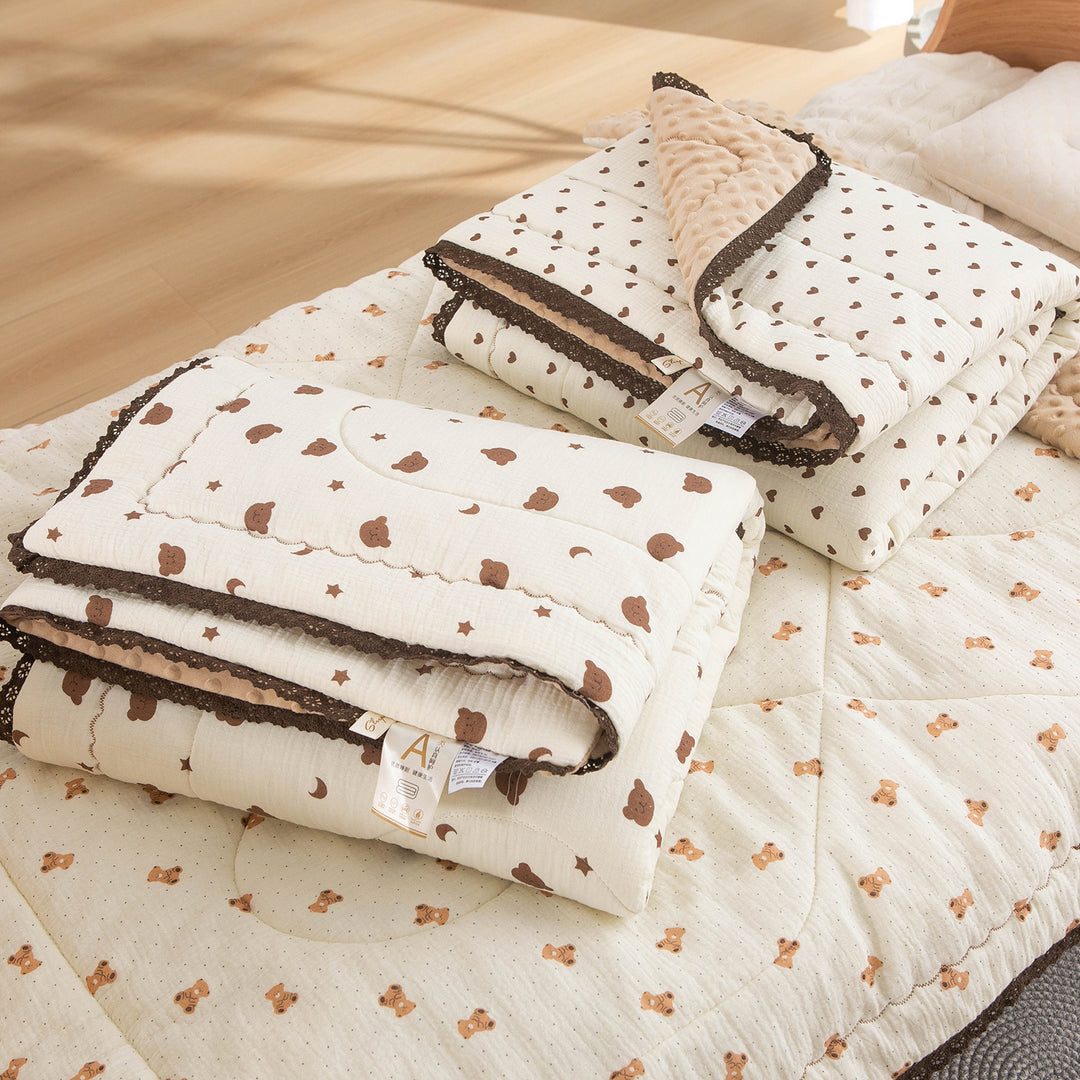 Damen Tagesdecke mit hochwertigem floralem Design Karnz