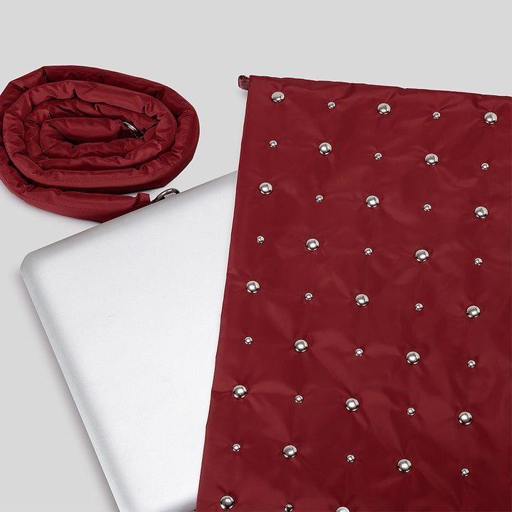 Dekorativer gesteppter Handtasche