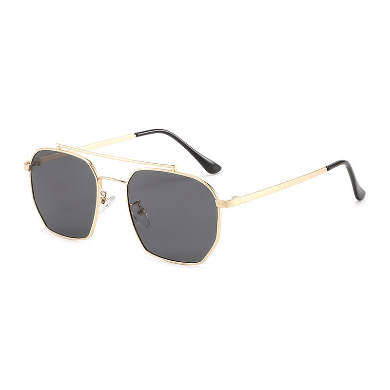 Modisch-futuristische eckige Sonnenbrille Karnz