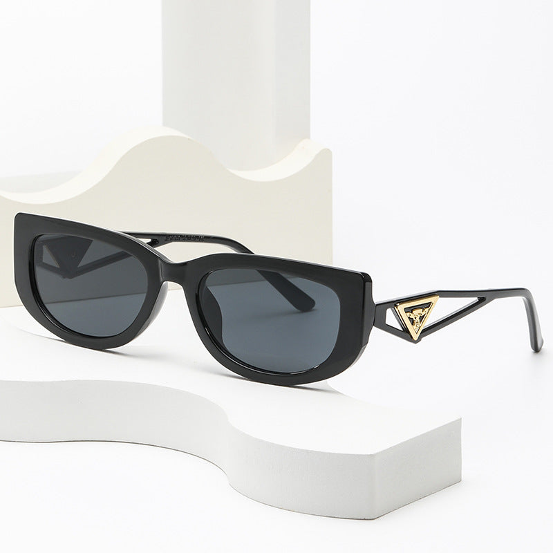 Damen Designer-Sonnenbrille mit eleganten Rahmenakzenten Karnz