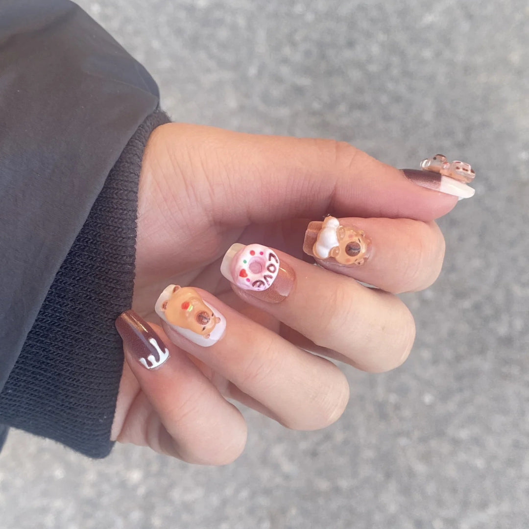 Niedliches Charakter-Themen Druck-Nagelset mit 3D-Bären-Designs Karnz