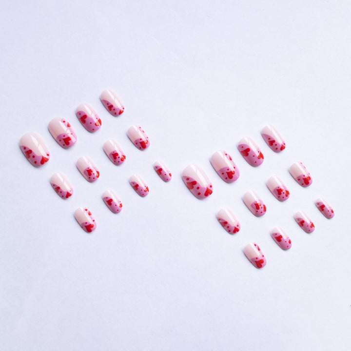 Herz Muster Nagelkunst