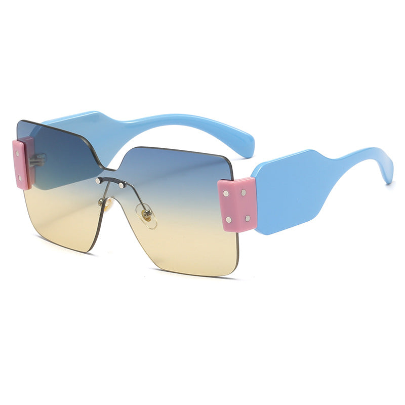 Damen modische flache Sonnenbrille mit kreativem Design Karnz