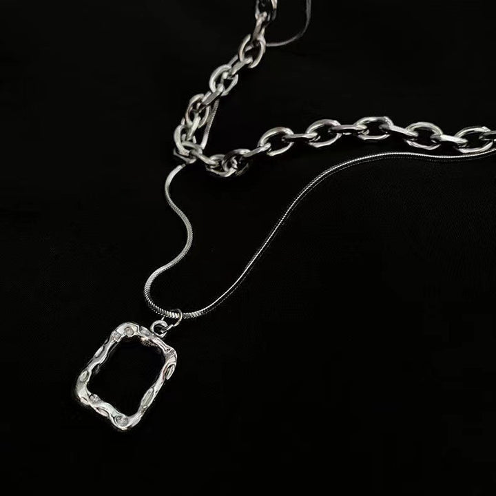 Chunky Chain Karnz