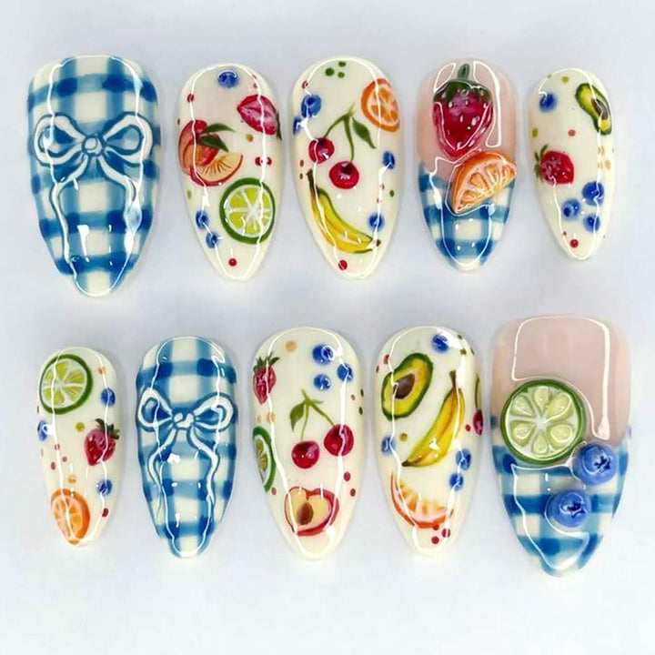 Kreatives Obst-Themen Press-On Nagelkunst Set Karnz