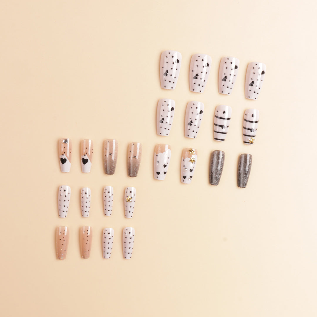 Mit Strass verziert, Press-On Nagelset Karnz