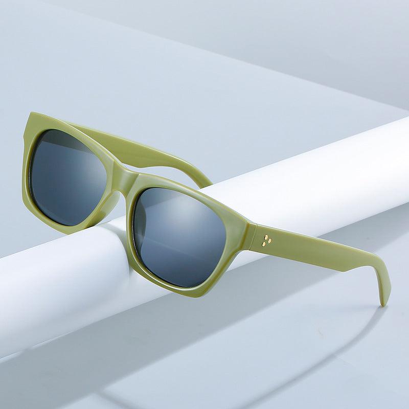 Retro-inspirierte dicke Sonnenbrille Karnz