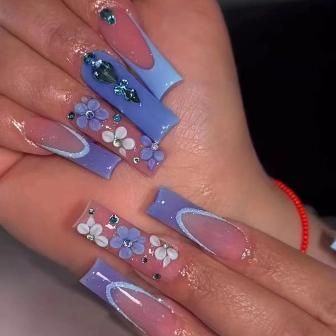 Glamouröse Glitzer-Stiletto Press-On Nägel Karnz