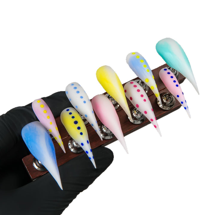 Künstlerisches Stiletto Press-On Nageldesign Set