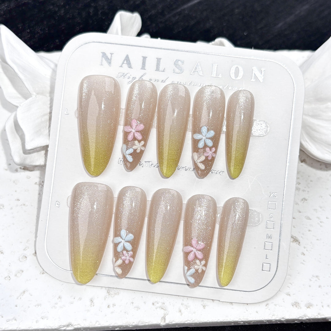 Glänzendes Blumen-Design Press-On Nagelset
