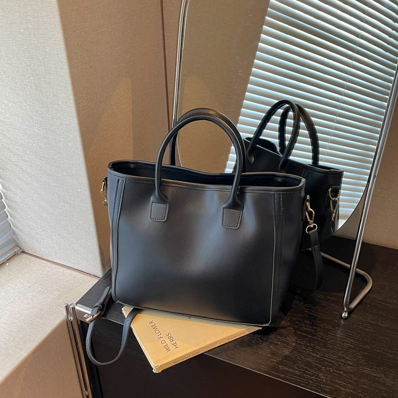 Klassische Lederhandtasche